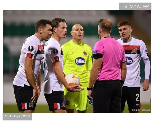 从霍芬海姆梯队到汉堡主力：奥纳纳的职业起步